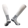 Großhandel Custom Grip Anti Slip Long Sport Knie High Men Football Soccer Socken